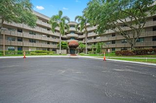 900 Colony Point Circle 121, Pembroke Pines, FL 33026