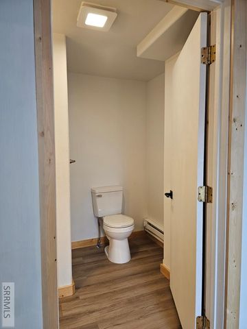 704 13th Street, Salmon, ID 83467