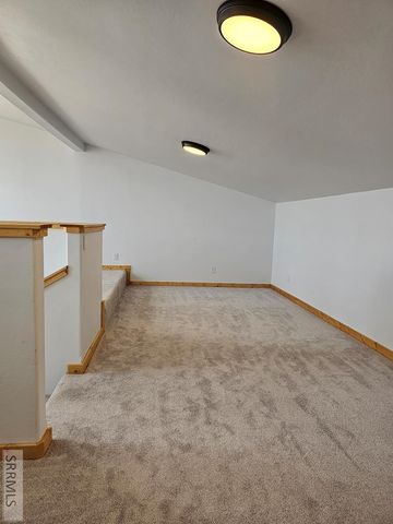 704 13th Street, Salmon, ID 83467