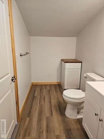 704 13th Street, Salmon, ID 83467