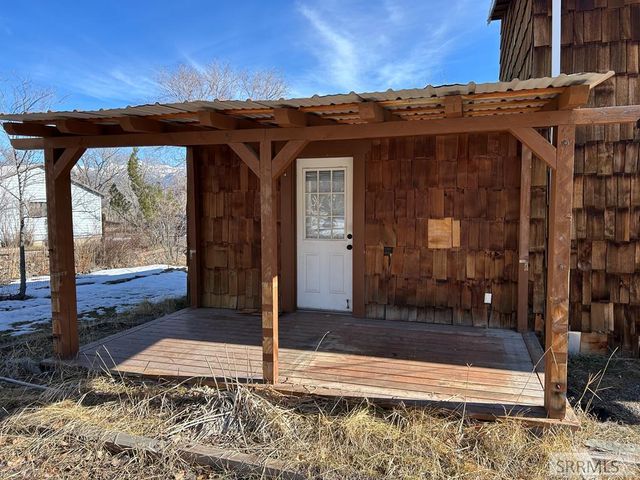 704 13th Street, Salmon, ID 83467