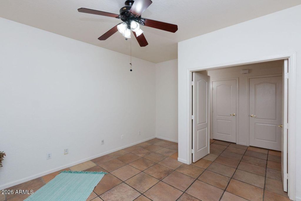 Image 14 of property listing at 149 E CANYON CREEK Drive, Gilbert, AZ 85296
