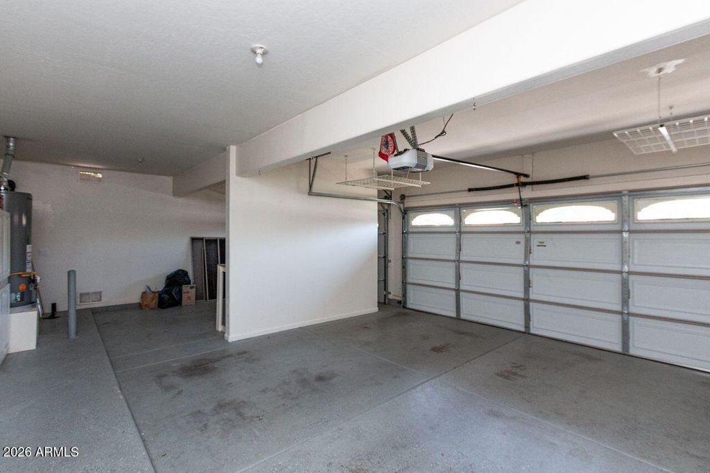 Image 27 of property listing at 149 E CANYON CREEK Drive, Gilbert, AZ 85296