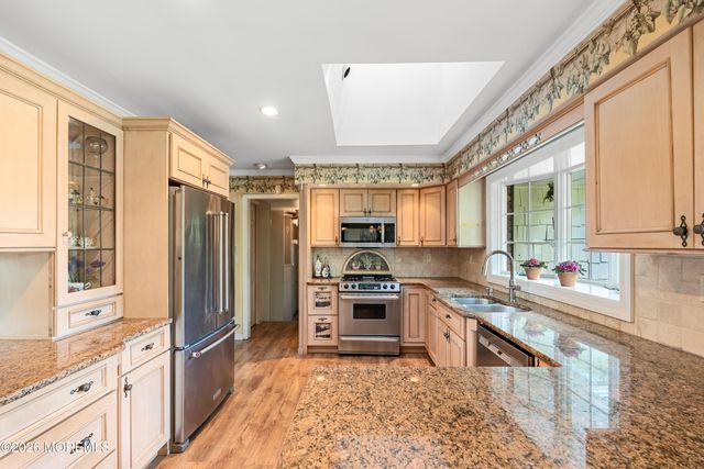 21 N Ward Avenue, Rumson, NJ 07760