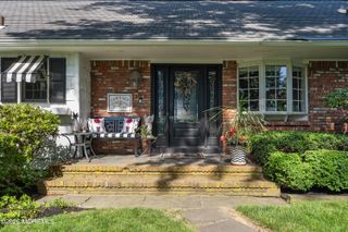 21 N Ward Avenue, Rumson, NJ 07760
