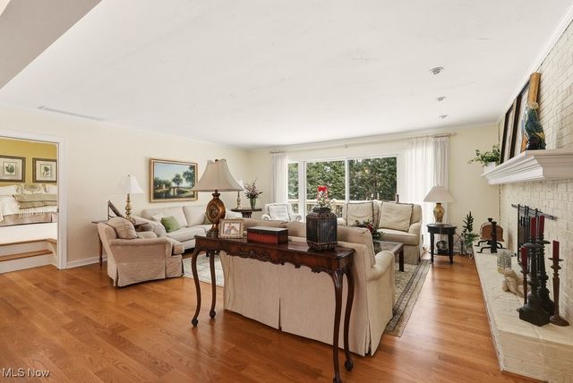 800 Windward Drive 37, Aurora, OH 44202