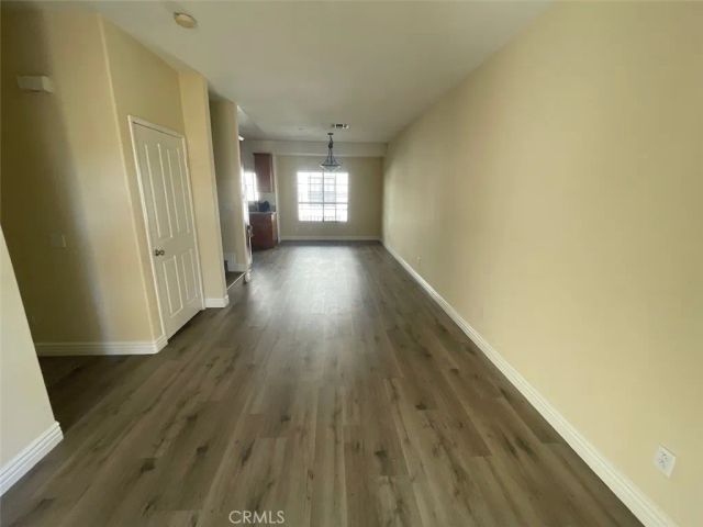 1075 N. Maclay Avenue 25, San Fernando, CA 91340
