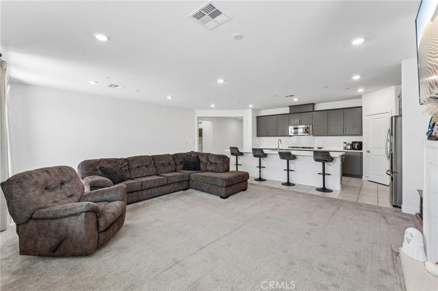 2380 Crater, Rialto, CA 92377