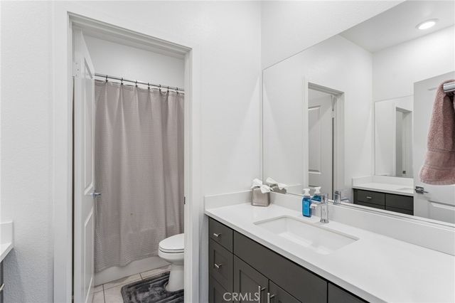 2380 Crater, Rialto, CA 92377