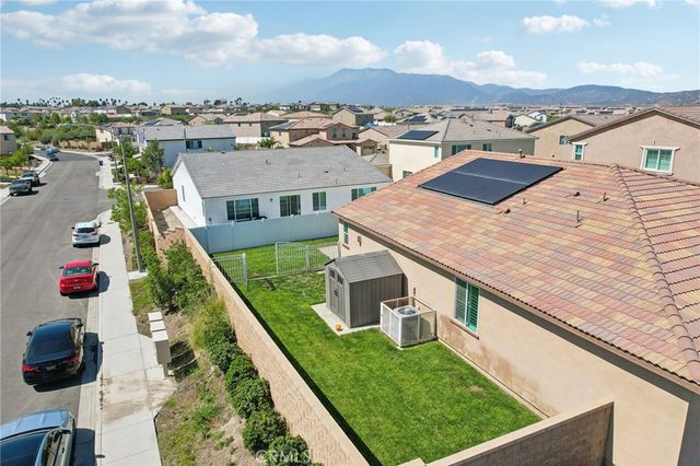 2380 Crater, Rialto, CA 92377