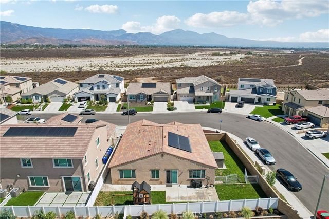 2380 Crater, Rialto, CA 92377