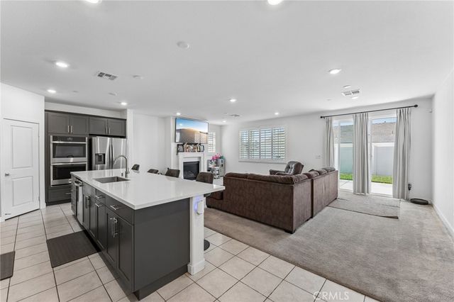 2380 Crater, Rialto, CA 92377