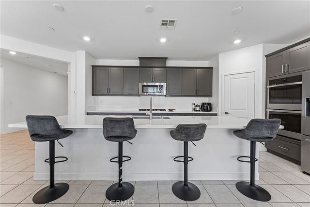 2380 Crater, Rialto, CA 92377
