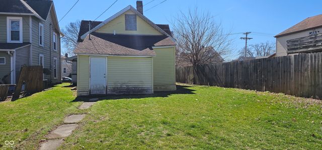 216 W South Street, Greenfield, IN 46140