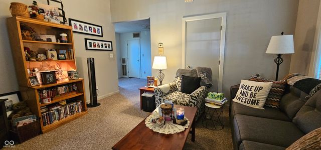 216 W South Street, Greenfield, IN 46140