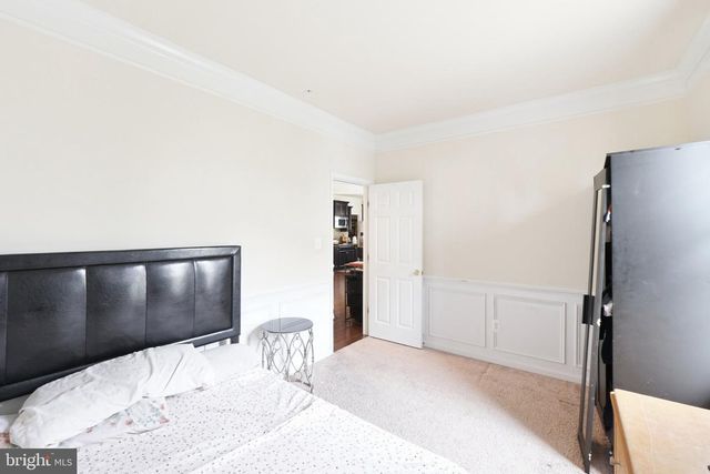 9205 GLENARDEN PKWY, Lanham, MD 20706
