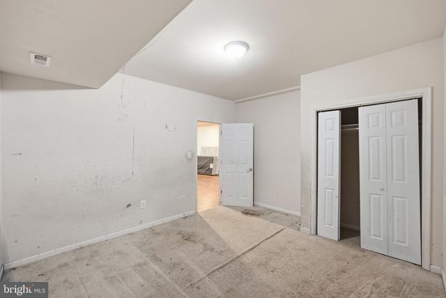 9205 GLENARDEN PKWY, Lanham, MD 20706