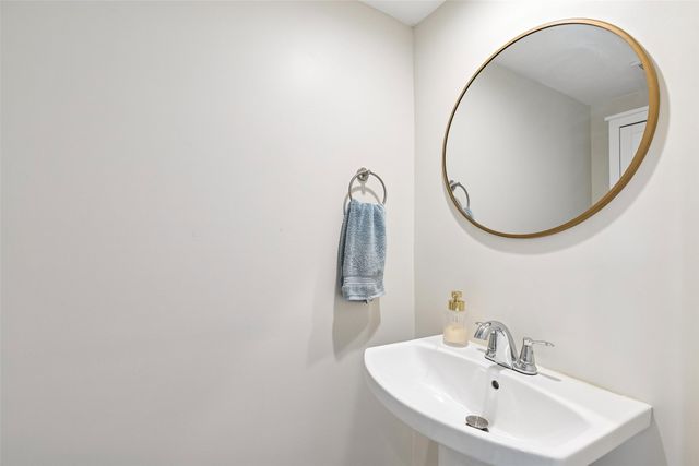 2620 Lakeland Drive, Dallas, TX 75228