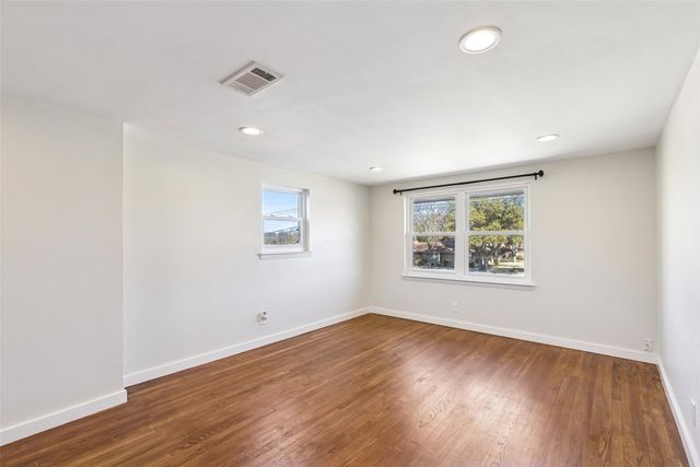 2620 Lakeland Drive, Dallas, TX 75228