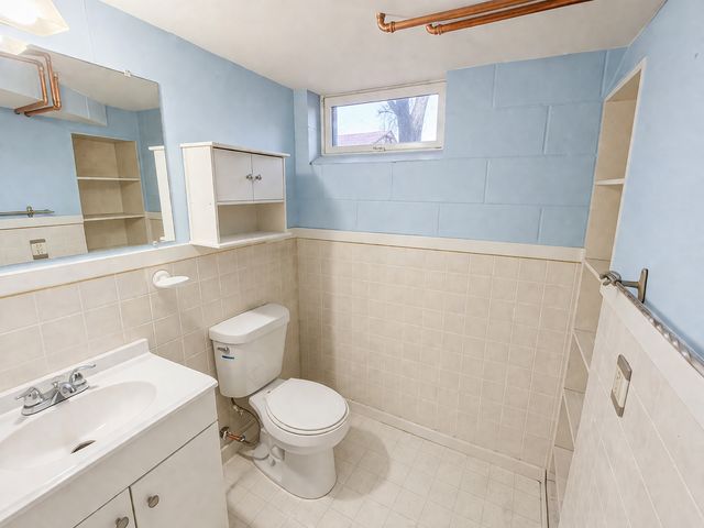 4900 Russell Avenue N, Minneapolis, MN 55430