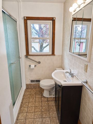 4900 Russell Avenue N, Minneapolis, MN 55430
