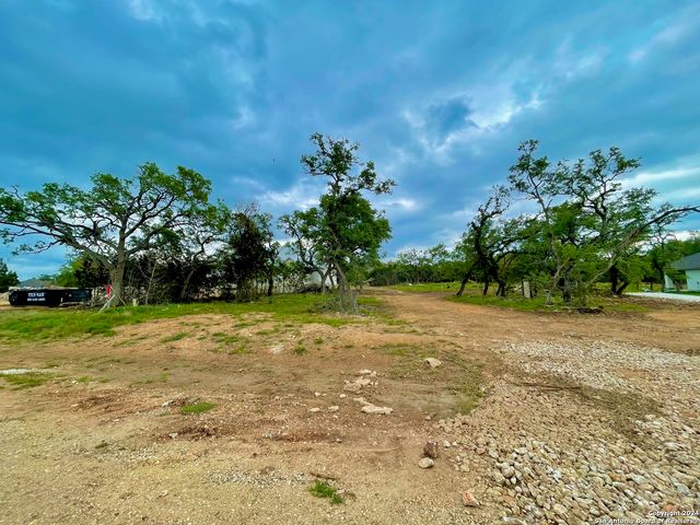 213 TRAPPERS LN, New Braunfels, TX 78132