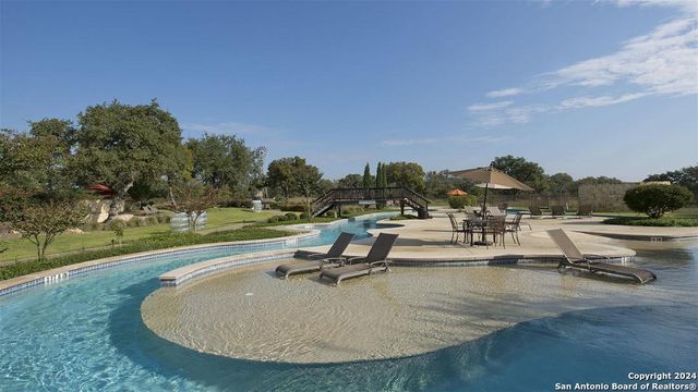 213 TRAPPERS LN, New Braunfels, TX 78132