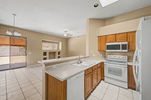 6368 W PONTIAC Drive, Glendale, AZ 85308
