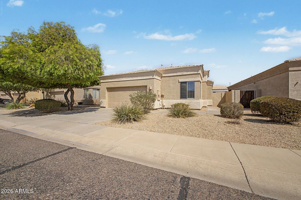 6368 W PONTIAC Drive, Glendale, AZ 85308 — photo 2