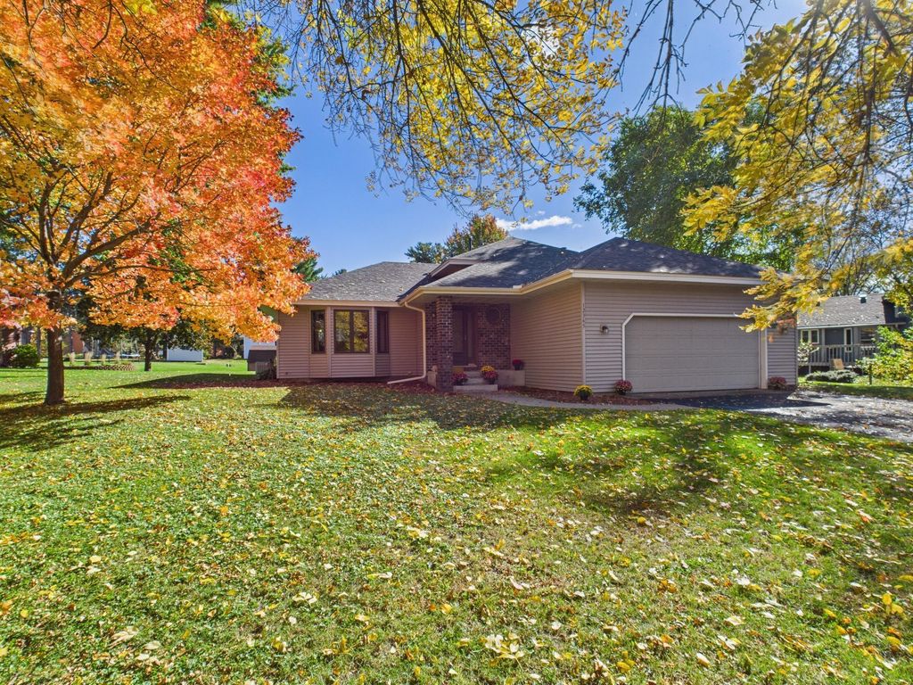 12365 Jay Street NW, Coon Rapids, MN 55448