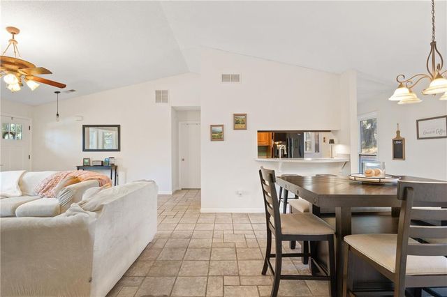 233 Sharney NE Lane, Kennesaw, GA 30144