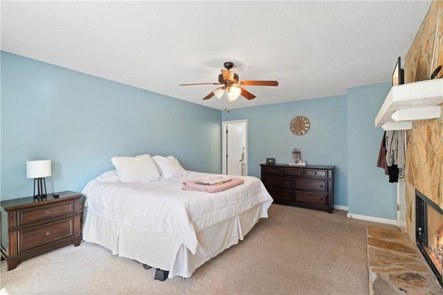 233 Sharney NE Lane, Kennesaw, GA 30144