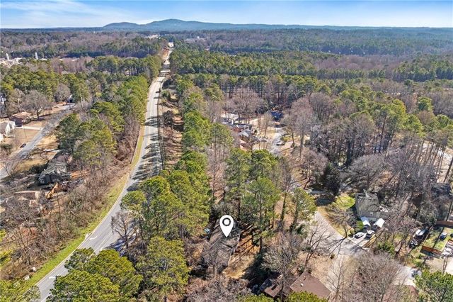 233 Sharney NE Lane, Kennesaw, GA 30144