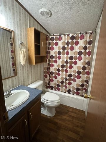 10765 Coshocton Road, New Concord, OH 43762