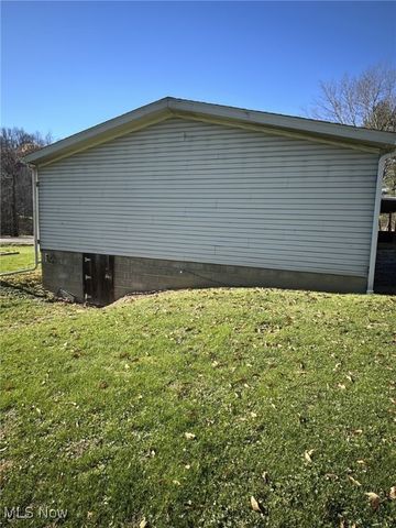 10765 Coshocton Road, New Concord, OH 43762