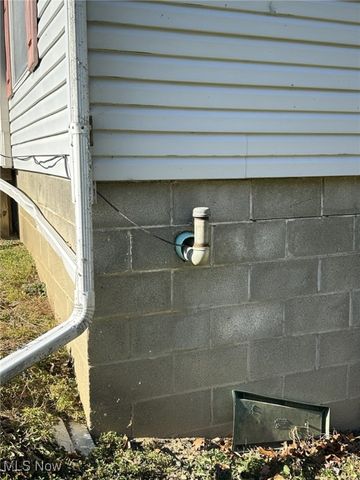 10765 Coshocton Road, New Concord, OH 43762