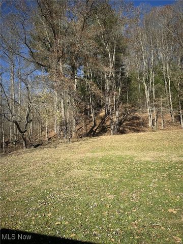 10765 Coshocton Road, New Concord, OH 43762