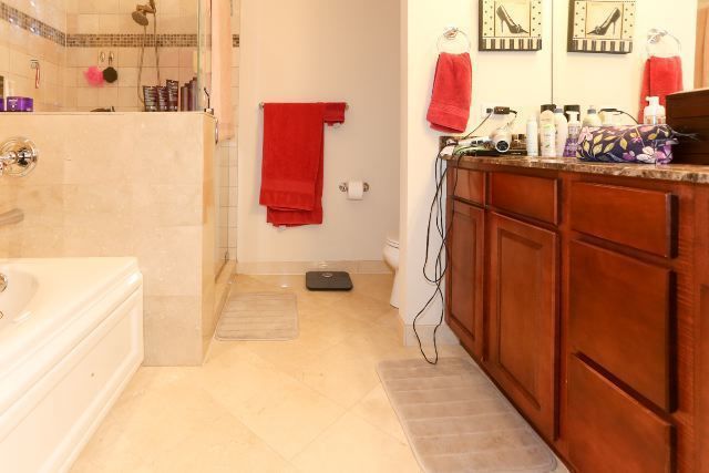 4325 N Ashland Avenue G, Chicago, IL 60613