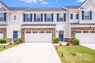 10412 Dalton Woods Court NW, Huntersville, NC 28078