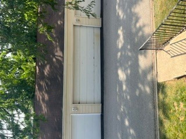 203 N WATERS EDGE Drive 202, Glendale Heights, IL 60139