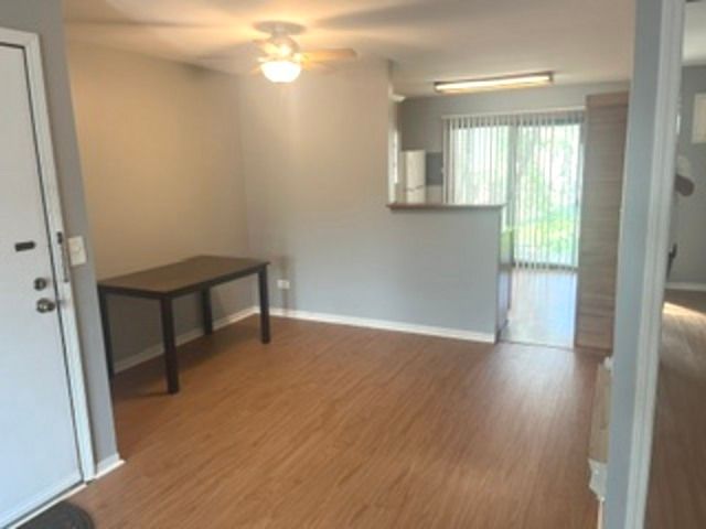 203 N WATERS EDGE Drive 202, Glendale Heights, IL 60139