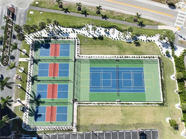 26131 Hickory BLVD # 4C, Bonita Springs, FL 34134