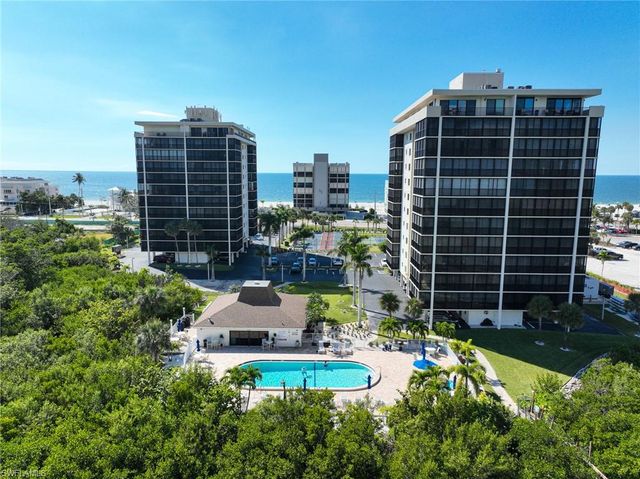26131 Hickory BLVD # 4C, Bonita Springs, FL 34134