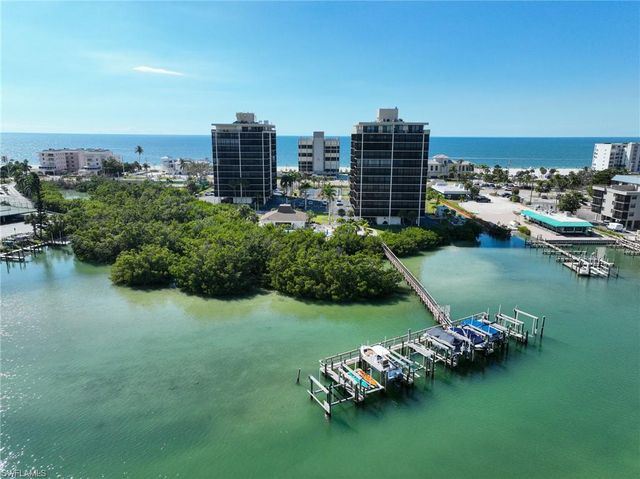 26131 Hickory BLVD # 4C, Bonita Springs, FL 34134