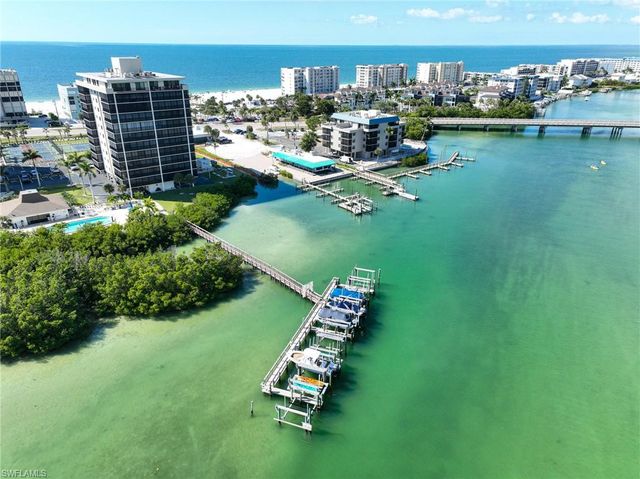 26131 Hickory BLVD # 4C, Bonita Springs, FL 34134