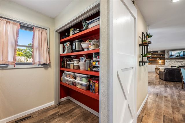 1 Penzance Drive, Bella Vista, AR 72714