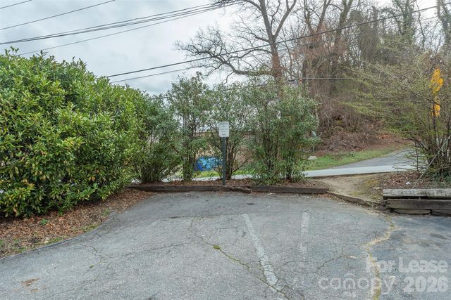 5 All Souls Crescent, Asheville, NC 28803