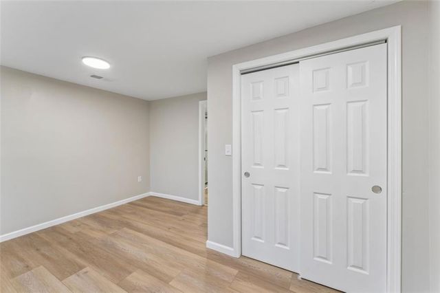 217 W 83rd Terrace, Kansas City, MO 64114