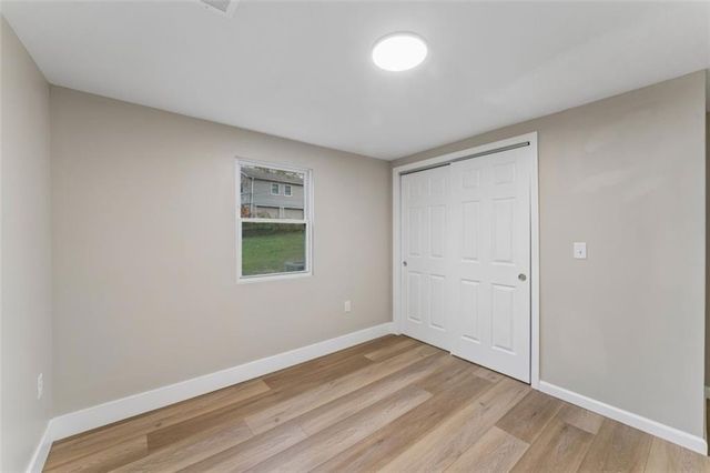 217 W 83rd Terrace, Kansas City, MO 64114