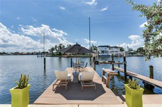 1172 35TH AVENUE NE, St Petersburg, FL 33704